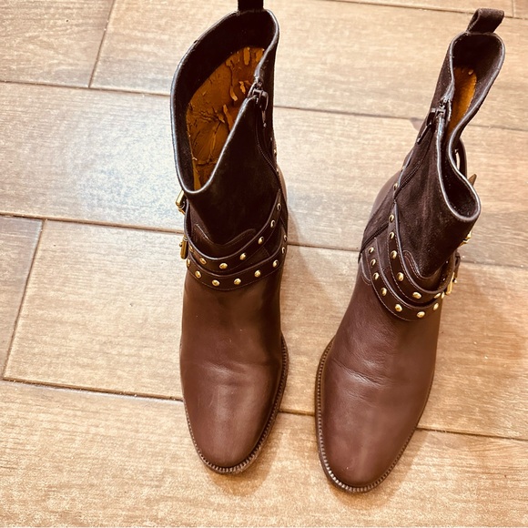 Coach Lillianna Suede & Leather Detail Studded Buckle Boots in Brown (Size 8B) - Picture 11 of 12